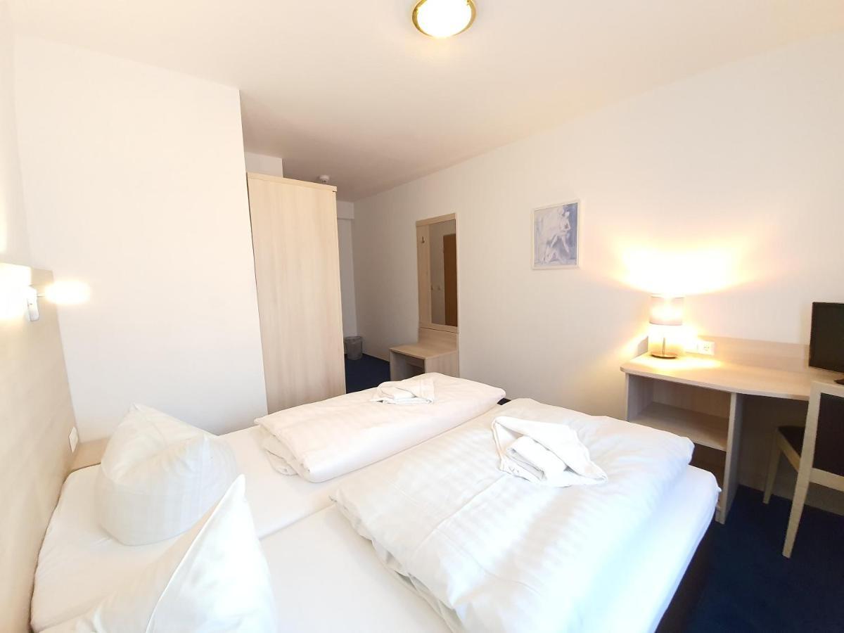 Apart Hotel Ferdinand Berlin Luaran gambar